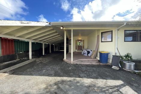 Photo of property in 32a Te Atatu Road, Te Atatu South, Auckland, 0610