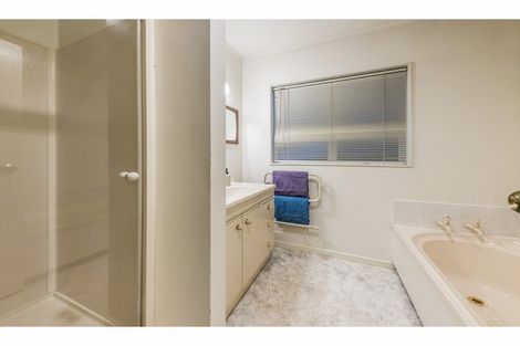 Photo of property in 1/23 Opaheke Road, Papakura, 2110