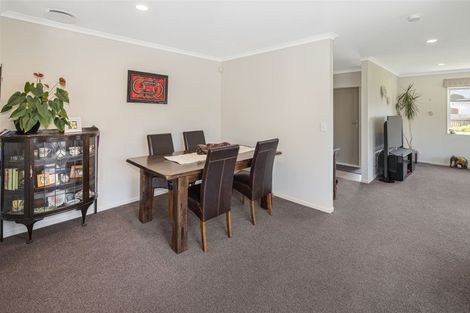 Photo of property in 5 Saint Vincent Terrace, Grenada Village, Wellington, 6037