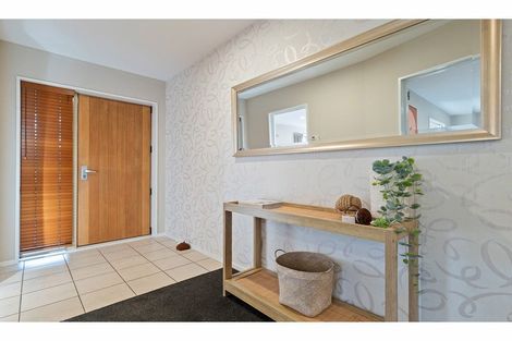 Photo of property in 13 Selwyn Street, Somerfield, Christchurch, 8024