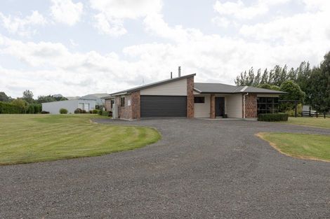 Photo of property in 37 Tawera Road, Mangatainoka, Pahiatua, 4982