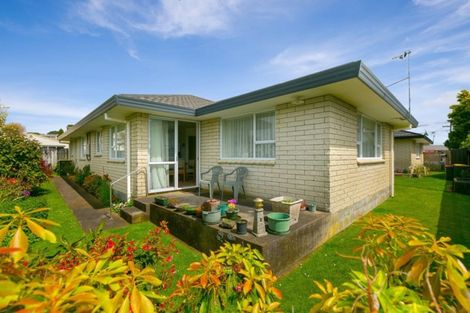 Photo of property in 2/46 Dorset Avenue, Westown, New Plymouth, 4310