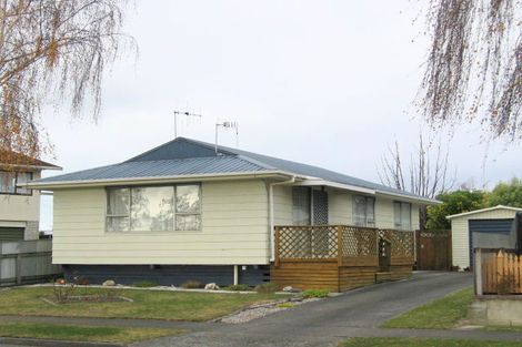 Photo of property in 2 Haskell Place, Greenmeadows, Napier, 4112