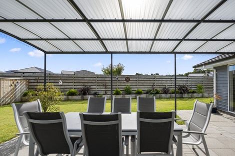 Photo of property in 5 Larches Lane, Kinloch, Taupo, 3377