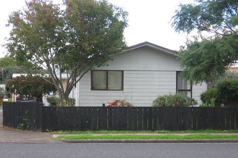 Photo of property in 2/104 Puhinui Road, Papatoetoe, Auckland, 2104
