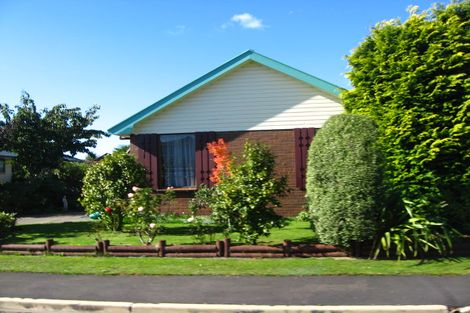 Photo of property in 2 Kent Place, Mosgiel, 9024