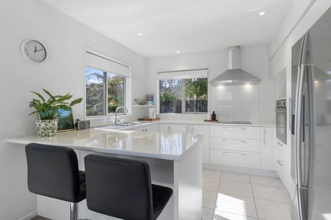 Photo of property in 1 Herbs Place, Cashmere, Christchurch, 8022