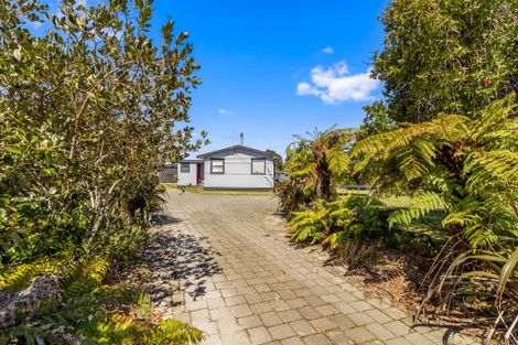 Photo of property in 48 Lee Road, Hannahs Bay, Rotorua, 3010