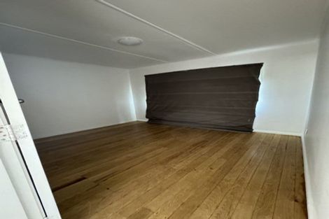 Photo of property in 66 Settlement Road, Papakura, 2110