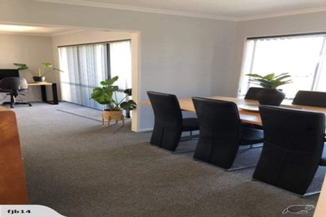 Photo of property in 82 Tukapa Street, Westown, New Plymouth, 4310