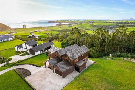 Photo of property in 46 Taha Puke Road, Okura Bush, Silverdale, 0794