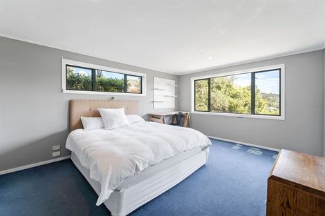 Photo of property in 528 Beach Road, Murrays Bay, Auckland, 0630