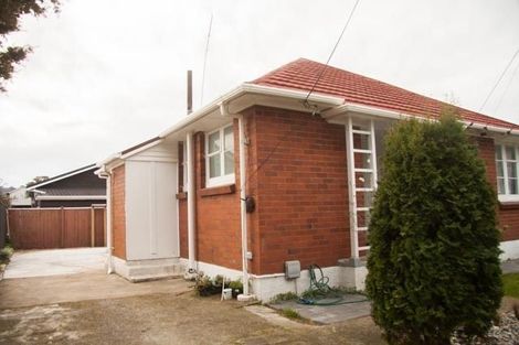 Photo of property in 28 Godley Street, Waterloo, Lower Hutt, 5011