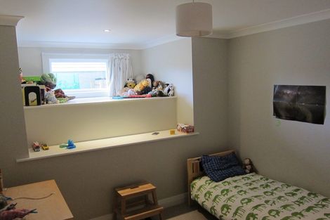 Photo of property in 73 Standen Street, Karori, Wellington, 6012