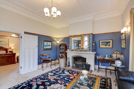 Photo of property in 135 Eglinton Road, Mornington, Dunedin, 9011