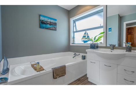 Photo of property in 178 Otatara Road, New River Ferry, Invercargill, 9879