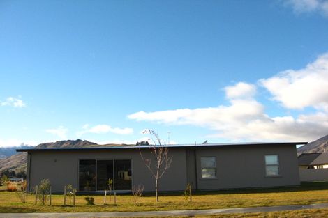 Photo of property in 7 Mcivor Lane, Lake Hayes, Queenstown, 9304