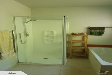 Photo of property in 300 Bridle Path Road, Ferrymead, Christchurch, 8022