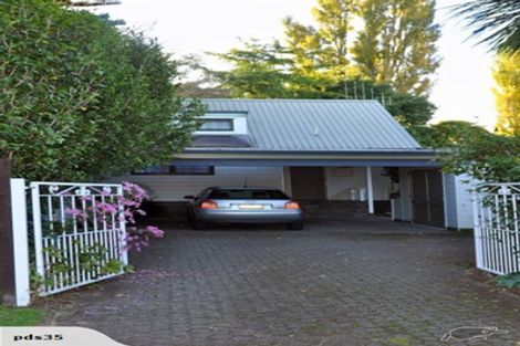 Photo of property in 37 Duncan Road, St Andrews, Hamilton, 3200