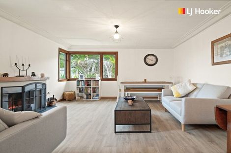 Photo of property in 3 Coach Road, Fairfield, Dunedin, 9018