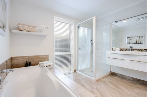 Photo of property in 9 Aparima Place, Awatoto, Napier, 4110