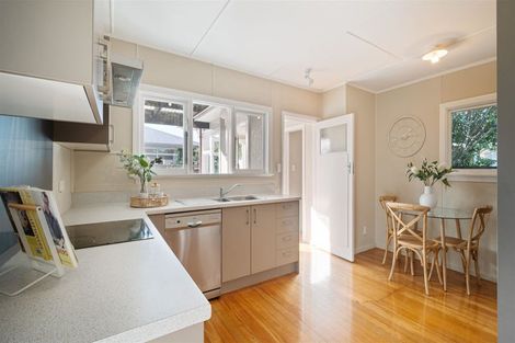 Photo of property in 1/19 Moreland Avenue, Papanui, Christchurch, 8053