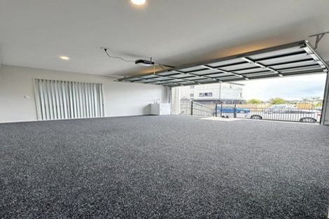 Photo of property in 6 Wyon Way, Flat Bush, Auckland, 2016