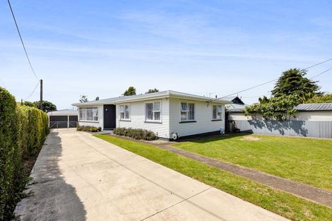 Photo of property in 261 Huatoki Street, Upper Vogeltown, New Plymouth, 4310