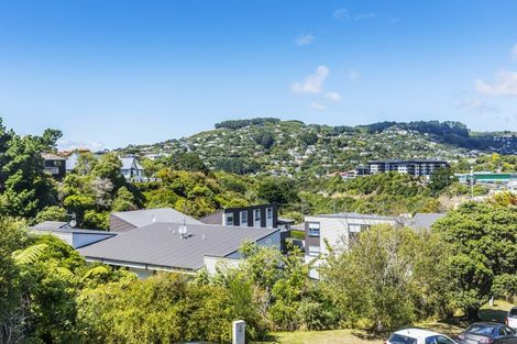 Photo of property in 11 Thatcher Crescent, Crofton Downs, Wellington, 6035