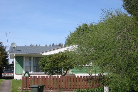 Photo of property in 5 Adam Place, Mangakakahi, Rotorua, 3015
