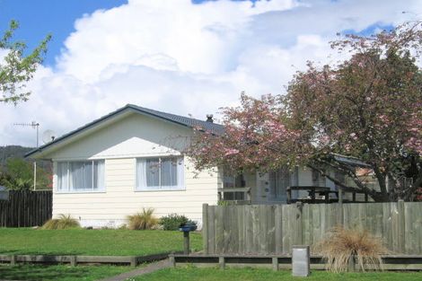 Photo of property in 28 Tennyson Drive, Owhata, Rotorua, 3010