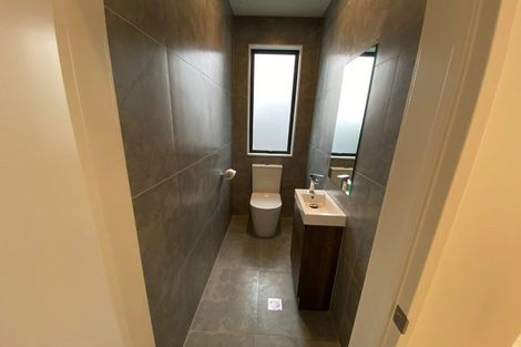 Photo of property in 7 Papa Takaro Lane, Flat Bush, Auckland, 2019