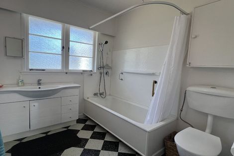 Photo of property in 19 Houchens Road, Glenview, Hamilton, 3206