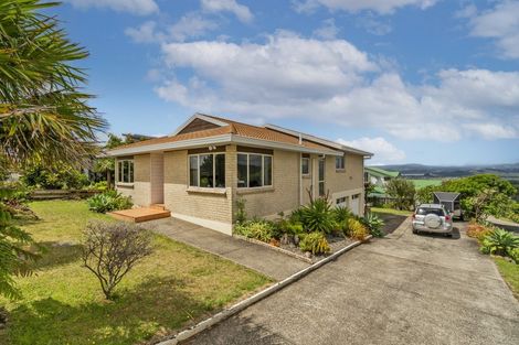 Photo of property in 101 Centennial Drive, Whitianga, 3510