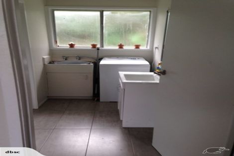 Photo of property in 2/33 Grassways Avenue, Pakuranga, Auckland, 2010