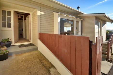 Photo of property in 141 Jeffery Street, Andersons Bay, Dunedin, 9013