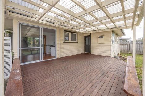 Photo of property in 4 Sundown Crescent, Melville, Hamilton, 3206