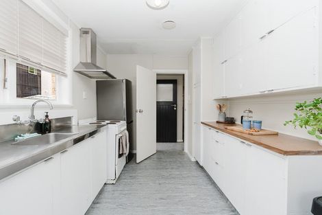 Photo of property in 45 Yeats Crescent, Fairfield, Hamilton, 3214