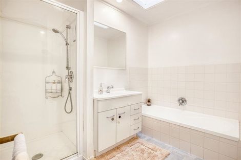 Photo of property in 8 Clover Drive, Henderson, Auckland, 0610