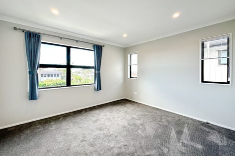 Photo of property in 42 Montgomery Avenue, Belmont, Auckland, 0622