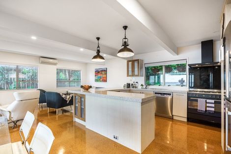 Photo of property in 143 Torkar Road, Clarks Beach, 2122