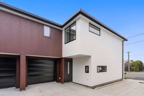 Photo of property in 2/41 Wychbury Street, Spreydon, Christchurch, 8024