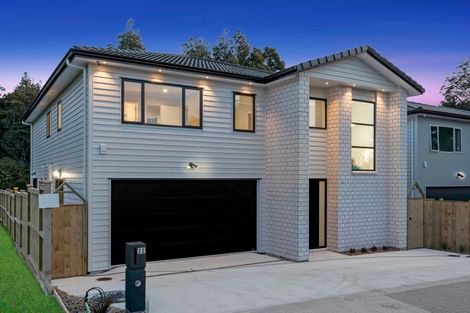 Photo of property in 2e Hughs Way, Flat Bush, Auckland, 2019