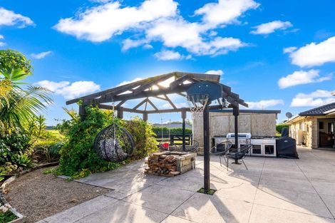Photo of property in 48 Travers Road, Te Kauwhata, 3782