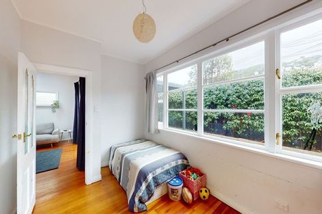 Photo of property in 47 Freyberg Street, Lyall Bay, Wellington, 6022