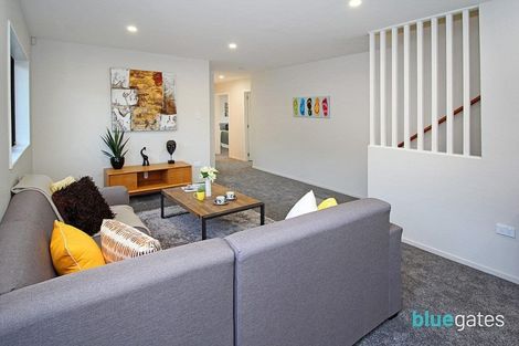 Photo of property in 1 Whekau Drive, Takanini, 2112