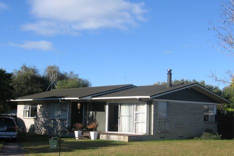 Photo of property in 8 Kohekohe Place, Pukete, Hamilton, 3200