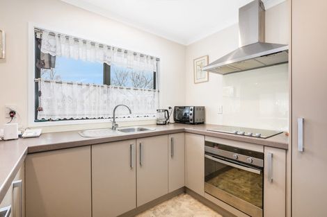 Photo of property in 1/32 Gibbons Street, Upper Hutt Central, Upper Hutt, 5018