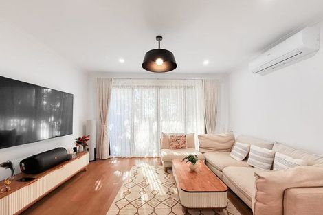 Photo of property in 5/32 Brandon Road, Glen Eden, Auckland, 0602