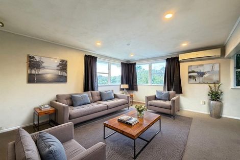 Photo of property in 79 Mark Avenue, Paparangi, Wellington, 6037